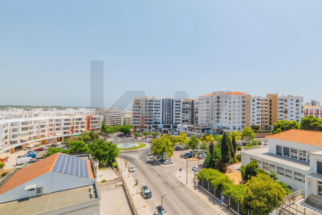 Apartamento T2 para Venda em Portimão Foto 43