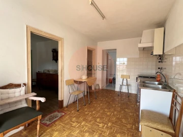 Moradia T2 para Venda em Nadadouro