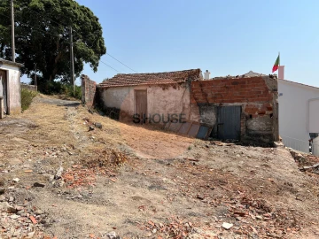 Moradia T2 para Venda em Nadadouro