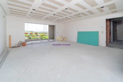 Apartamento T2 para Venda em Sacavém e Prior Velho