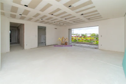 Apartamento T2 para Venda em Sacavém e Prior Velho