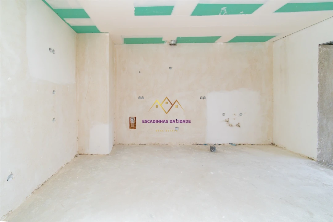 Apartamento T2 para Venda em Sacavém e Prior Velho Foto 13