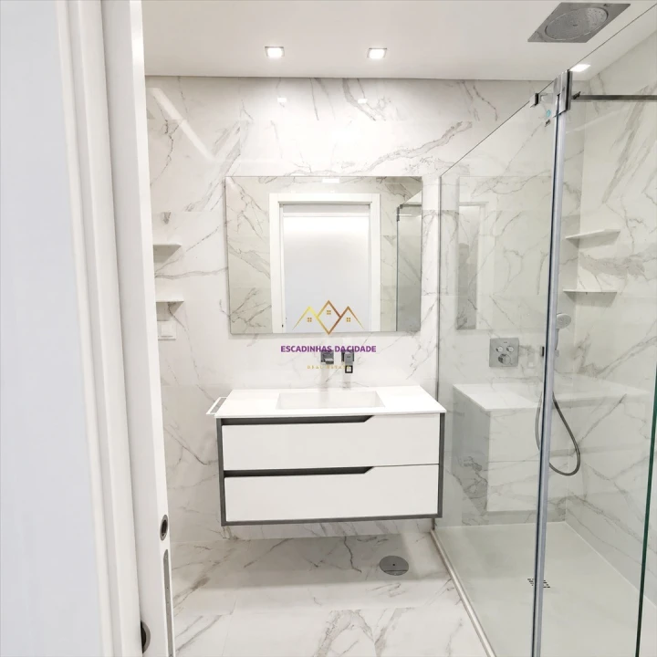 Apartamento T2 para Venda em Sacavém e Prior Velho Foto 25