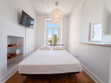 Apartamento T1 para Arrendamento em Misericórdia