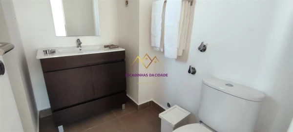 Apartamento T1 para Arrendamento em Misericórdia