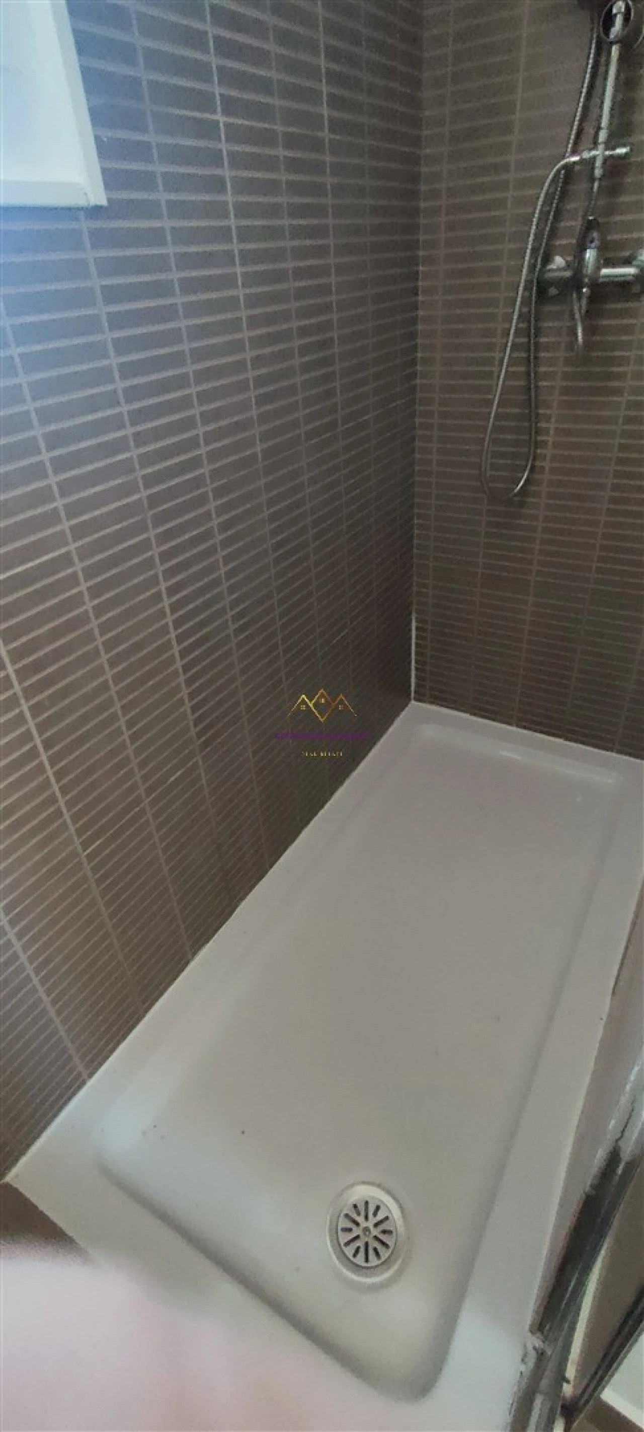 Apartamento T1 para Arrendamento em Misericórdia Foto 14
