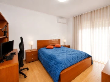 Moradia T5 para Venda em Caide de Rei