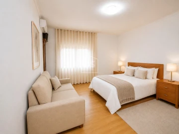Moradia T5 para Venda em Caide de Rei