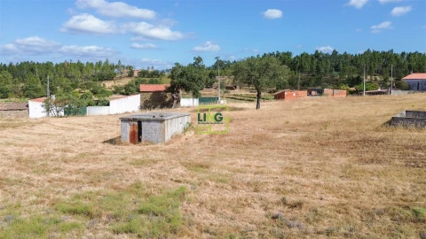 Quinta T1 para Venda em Salgueiro do Campo