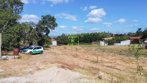 Quinta T1 para Venda em Salgueiro do Campo