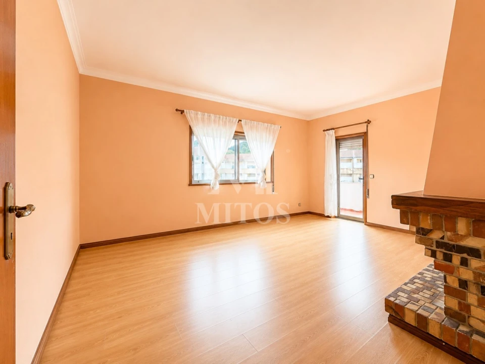 Apartamento T3 para Venda em Darque Foto 6
