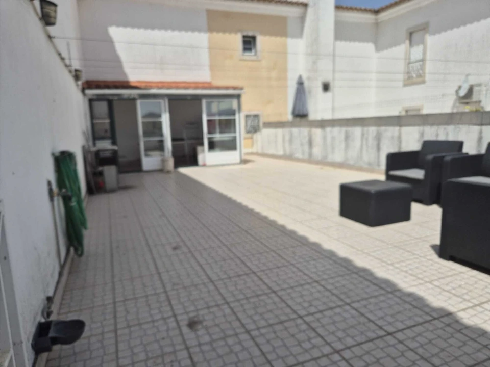 Apartamento T3 para Venda em Milharado Foto 4