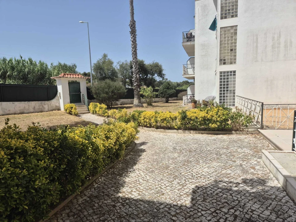 Apartamento T3 para Venda em Milharado Foto 2