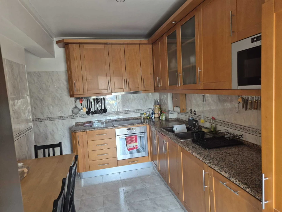 Apartamento T3 para Venda em Milharado Foto 7