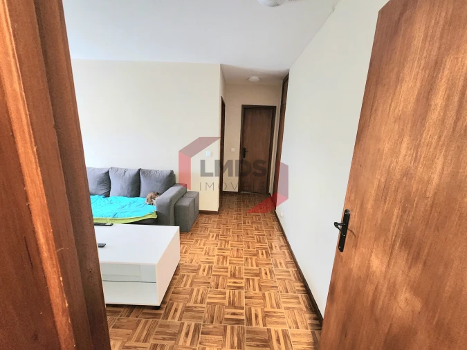 Apartamento T1 para Venda em Avintes Foto 7