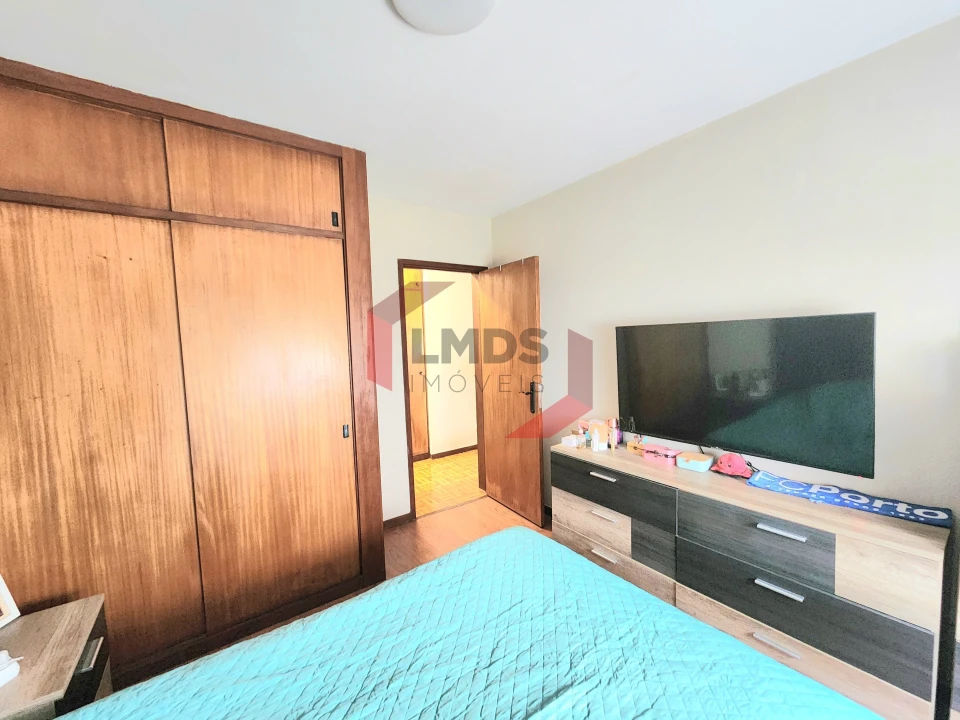 Apartamento T1 para Venda em Avintes Foto 20