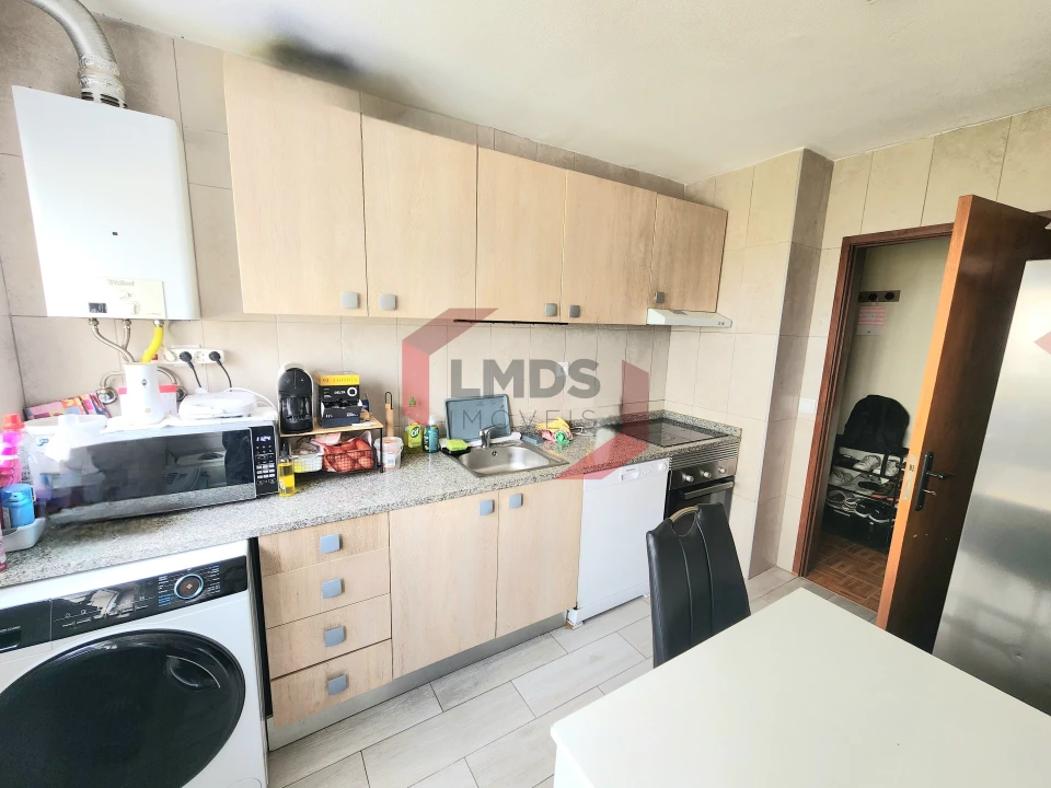 Apartamento T1 para Venda em Avintes Foto 10