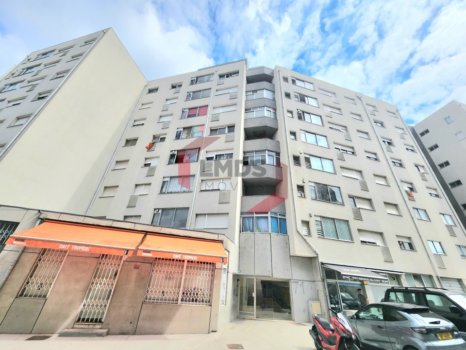 Apartamento T1 para Venda em Avintes Foto 3