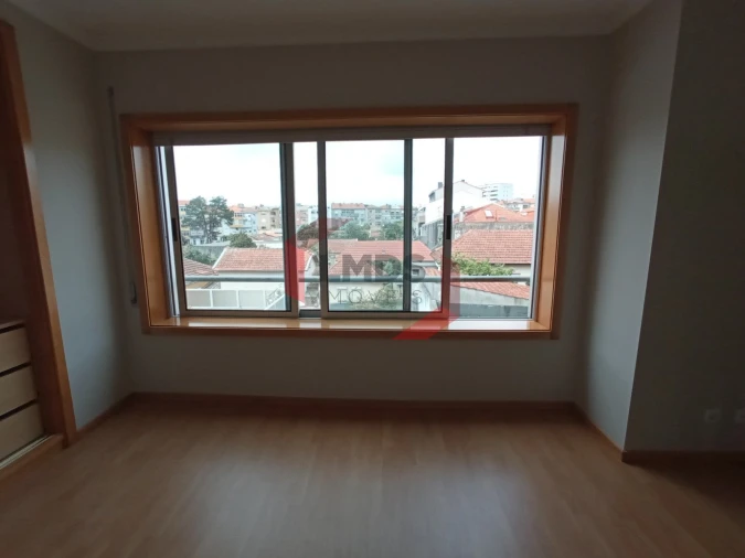 Apartamento T1 para Venda em Paranhos Foto 11