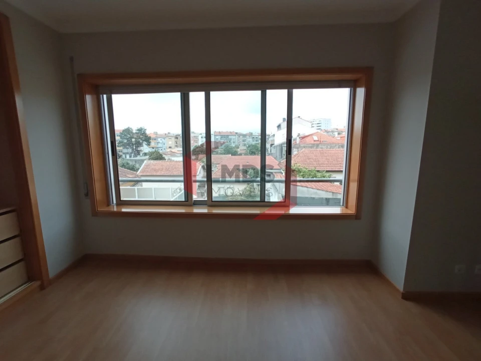 Apartamento T1 para Venda em Paranhos Foto 11