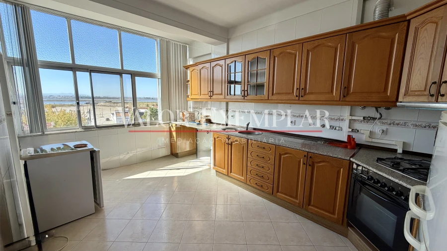Apartamento T3 para Venda em Montijo e Afonsoeiro Foto 2