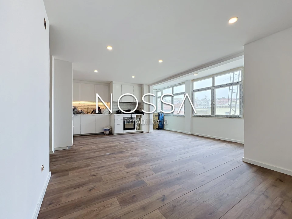 Apartamento T2 para Venda em Penha de França Foto 6
