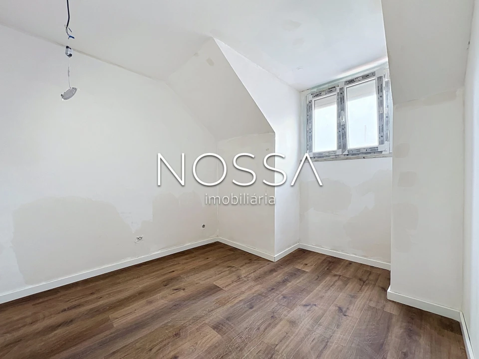 Apartamento T2 para Venda em Penha de França Foto 18