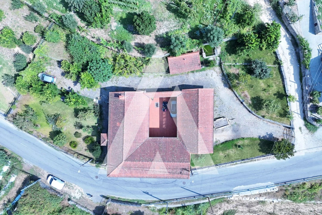 Moradia T5 para Venda em Arosa e Castelões Foto 2