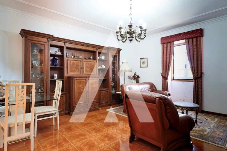 Moradia T5 para Venda em Arosa e Castelões Foto 4