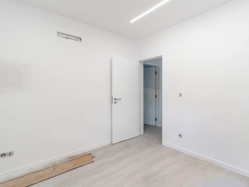 Moradia T4 para Venda em Santo Andre de Vagos Foto 14