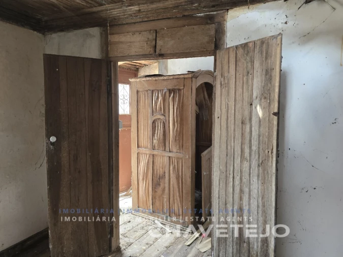 Moradia T2 para Venda em Areias e Pias Foto 15