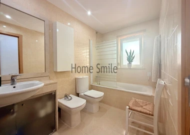Apartamento T2 para Venda em Sesimbra (Santiago)