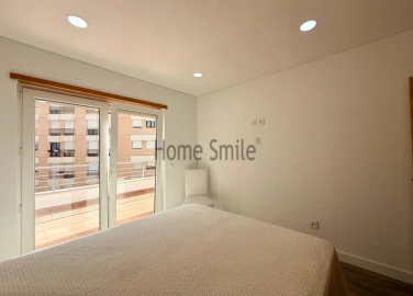Apartamento T2 para Venda em Sesimbra (Santiago)