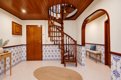 Apartamento T6 para Venda em Cacém e São Marcos