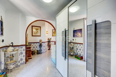 Apartamento T6 para Venda em Cacém e São Marcos