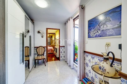Apartamento T6 para Venda em Cacém e São Marcos