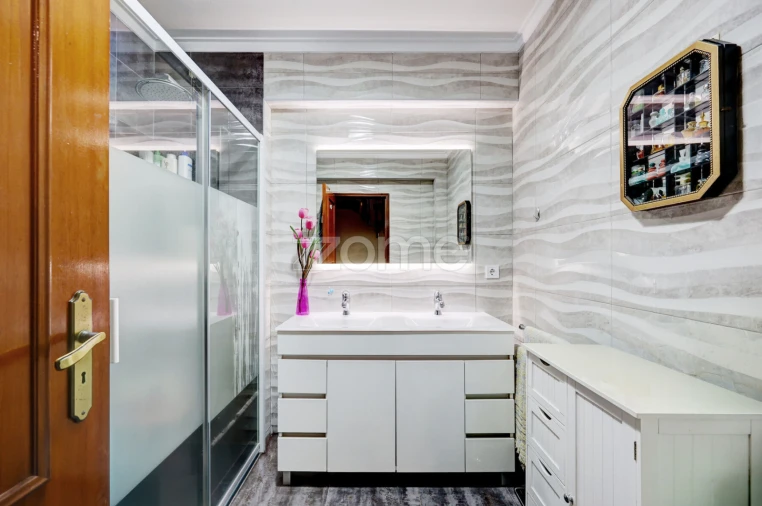 Apartamento T6 para Venda em Cacém e São Marcos Foto 16