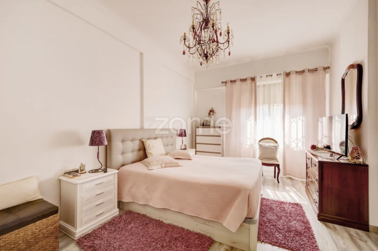 Apartamento T6 para Venda em Cacém e São Marcos Foto 31