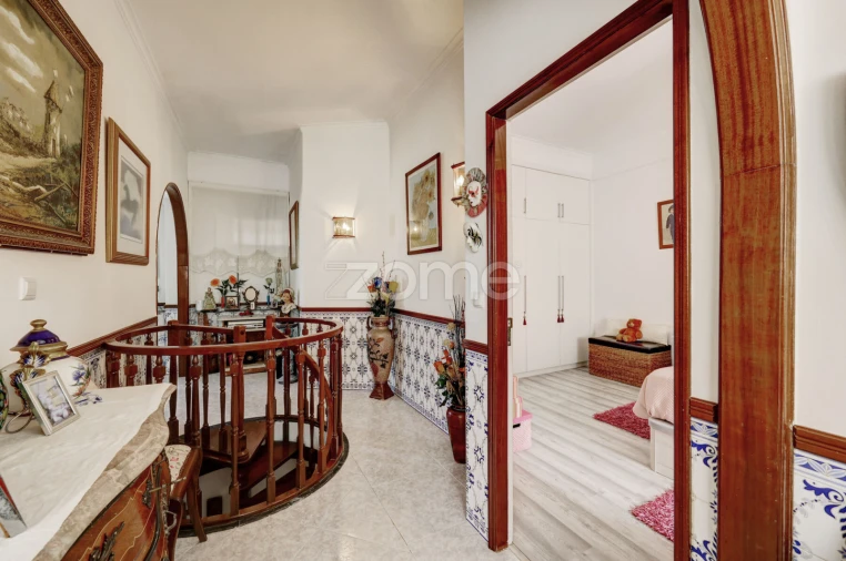 Apartamento T6 para Venda em Cacém e São Marcos Foto 34