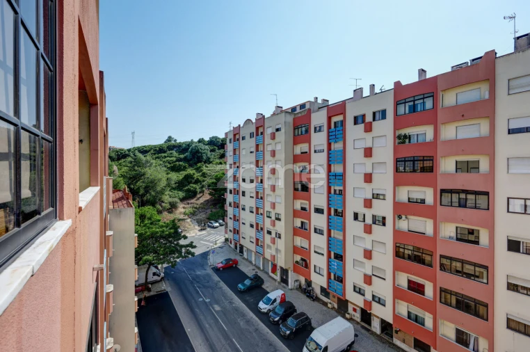 Apartamento T6 para Venda em Cacém e São Marcos Foto 8
