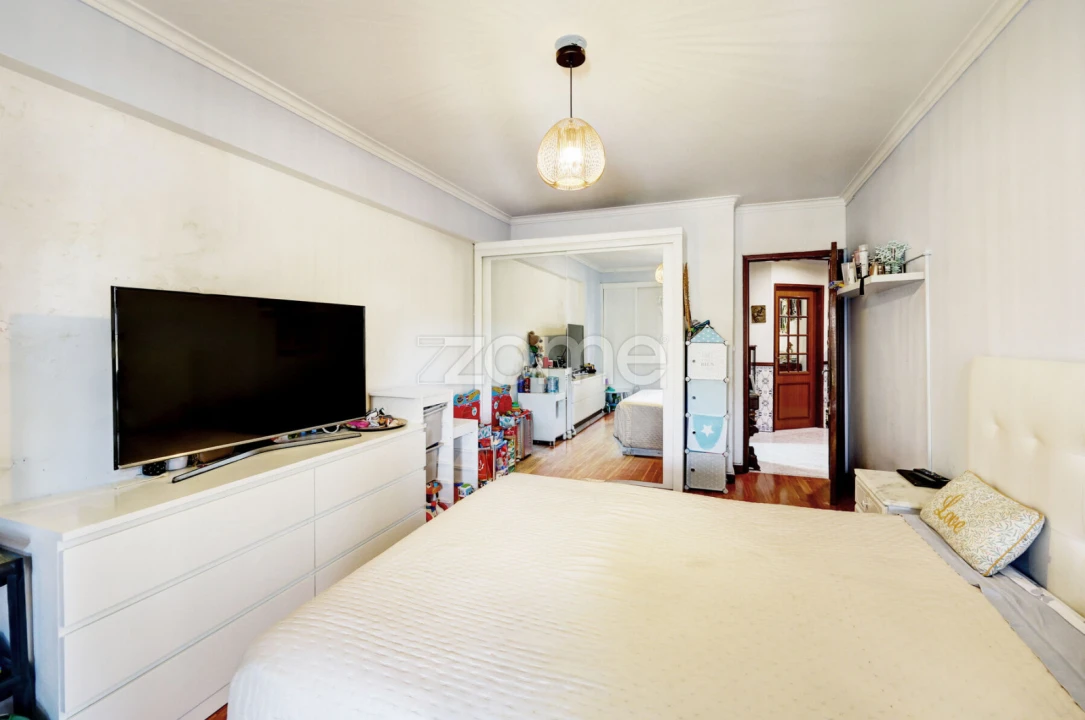 Apartamento T6 para Venda em Cacém e São Marcos Foto 19