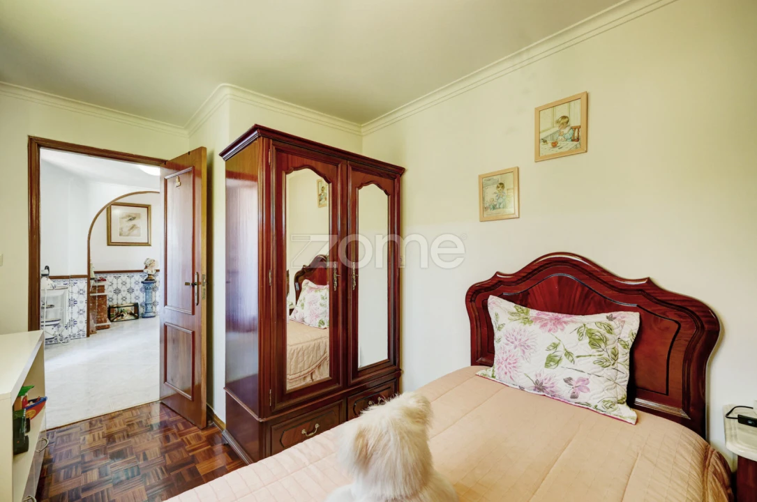 Apartamento T6 para Venda em Cacém e São Marcos Foto 42