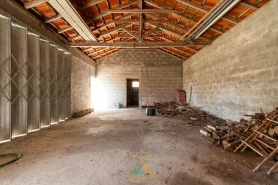 Moradia T4 para Venda em Miranda