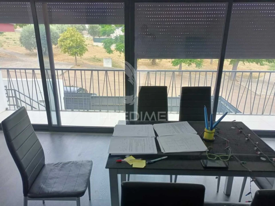 Moradia T5 para Venda em Caia, São Pedro e Alcáçova Foto 36