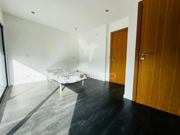 Moradia T5 para Venda em Caia, São Pedro e Alcáçova