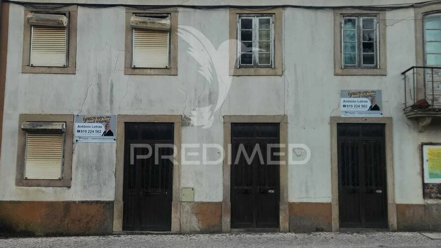 Prédio para Venda em Pussos São Pedro