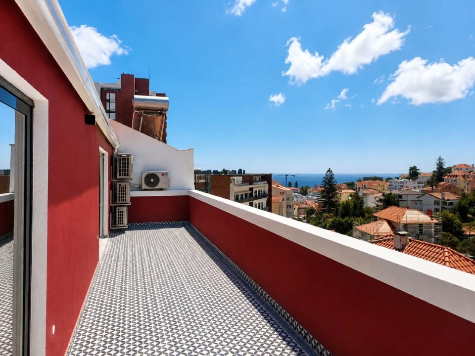 Apartamento T3 para Venda em Cascais e Estoril Foto 1