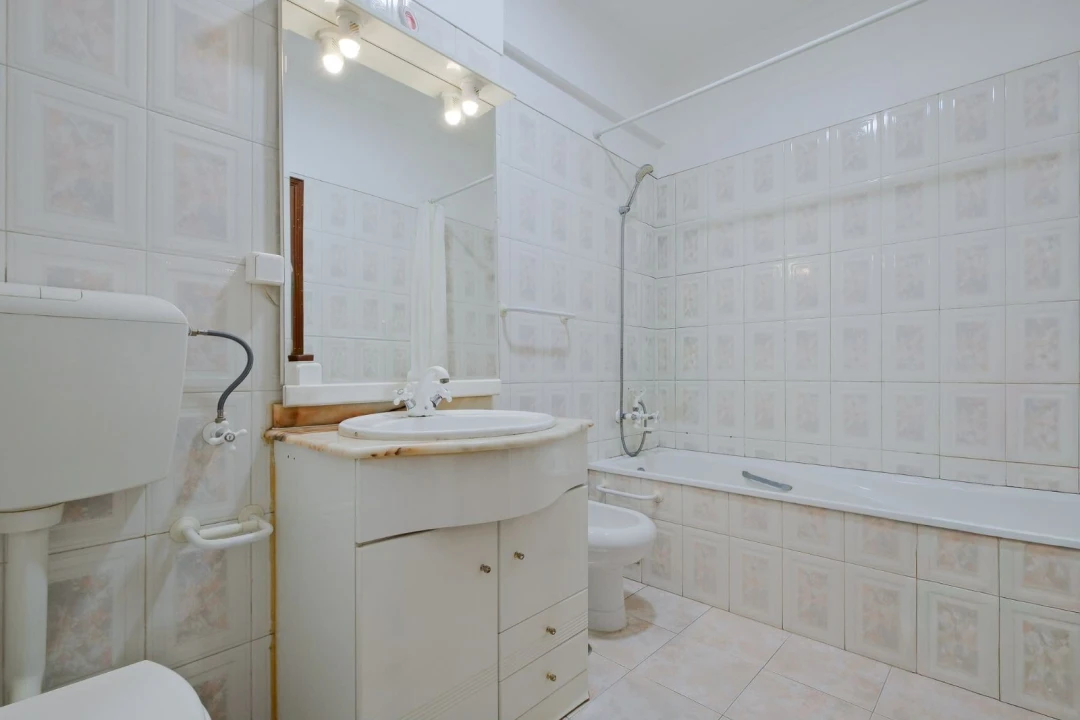 Apartamento T2 para Venda em Cacém e São Marcos Foto 11