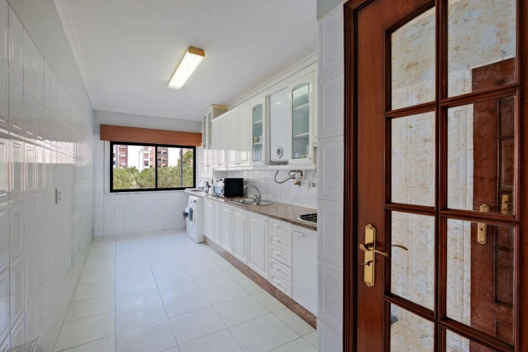 Apartamento T2 para Venda em Cacém e São Marcos Foto 2