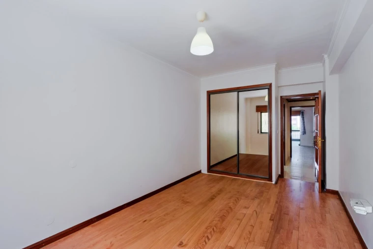 Apartamento T2 para Venda em Cacém e São Marcos Foto 14
